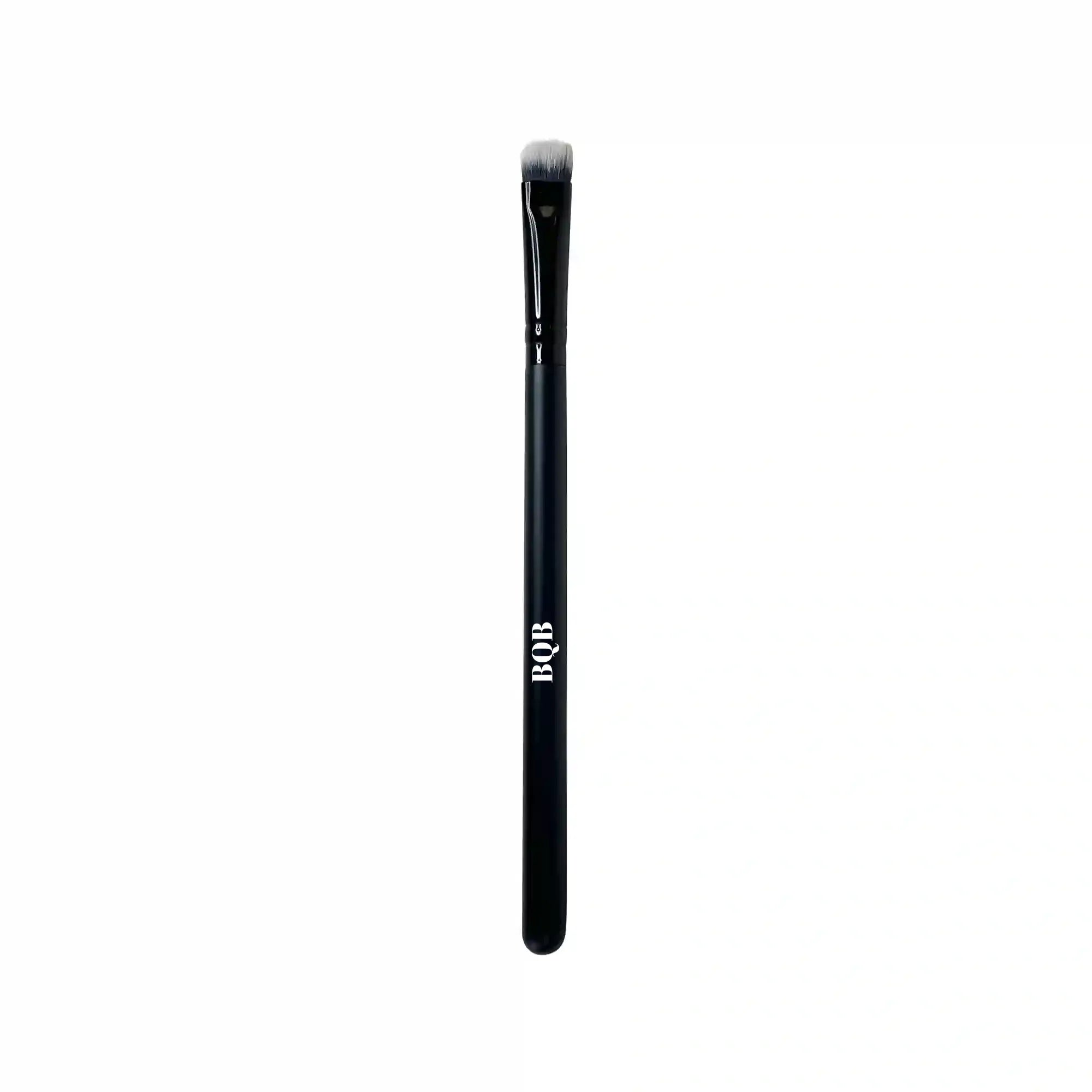 Packing Eye Brush.png